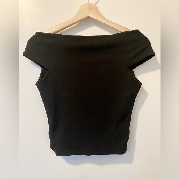 Dynamite Black Off Shoulder Ruched Top - Picture 3 of 3